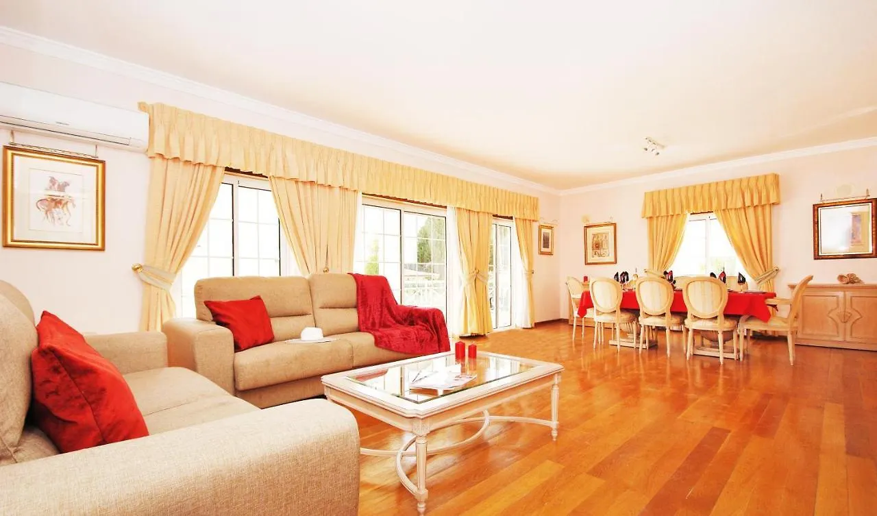 Villa Nespereira By Algarve Vacation Albufeira